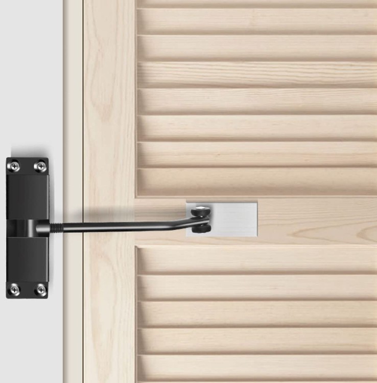 samozamykacz montaż czarny kelag.jpg